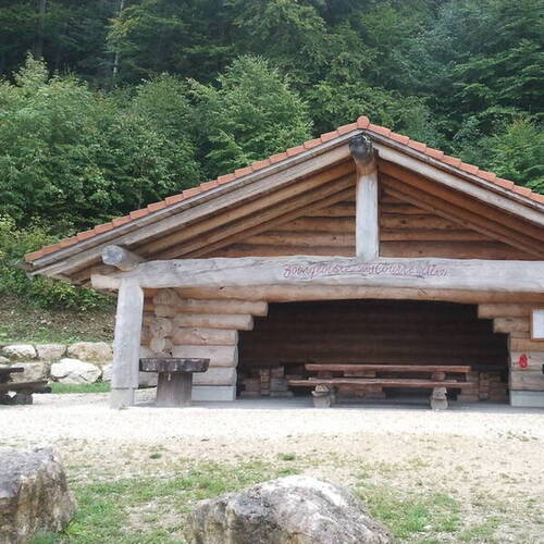 Cabane des Chaives-Vies